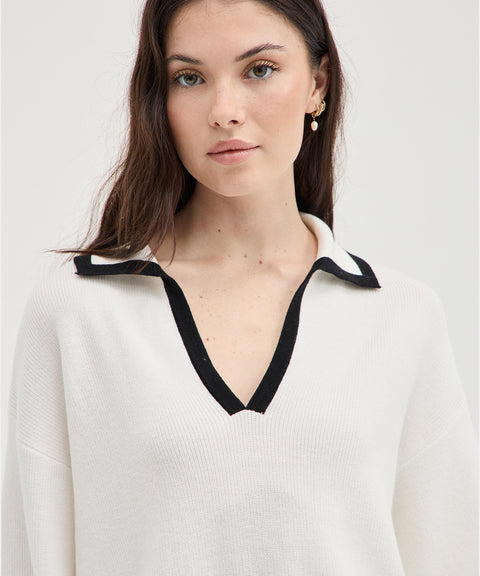 Polo en tricot contrasté